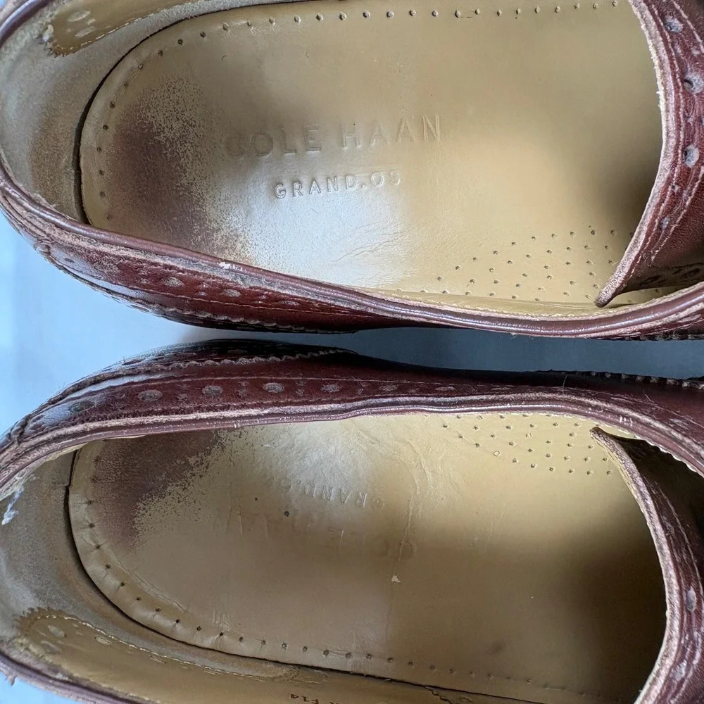 Cole Haan Wingtip Oxford 9.5M Brown Leather Brogue Grand.OS Dress Shoes Business - Picture 9 of 10